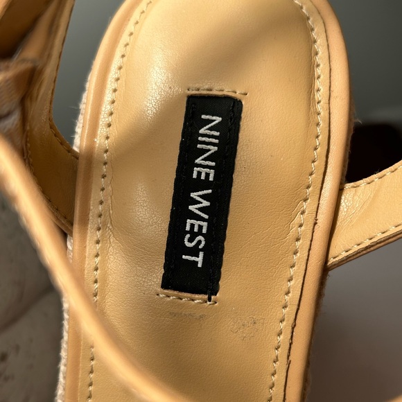 Nine West Hosana 3 Tan Wedge Sandal Size 9 - Picture 7 of 10